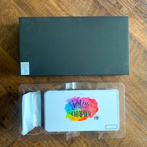 ✨NWB✨Purity Wireless Charger with UV-C Chamber - Picture 2 of 6